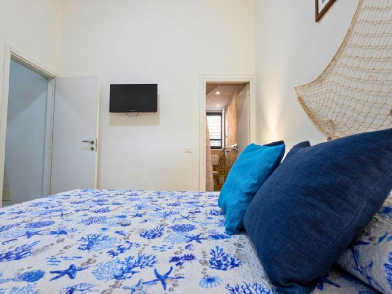 Lovely Apartment In Palermo-Sferracavallo Eksteriør billede